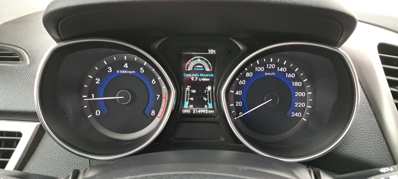 Hyundai I30 1.6I EURO6, Navi, Панорама, Кожа, снимка 12 - Автомобили и джипове - 52655029