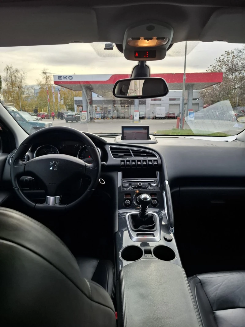 Peugeot 3008 2.0 F&#233;line -- Кожа/Панорама/Подгрев/Гаранция, снимка 11 - Автомобили и джипове - 52698467