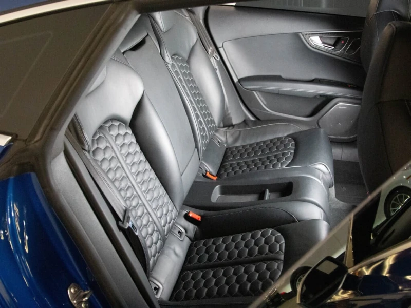 Audi Rs7 * B&O SOUND | 21" RIM | DIAMOND STITCH | REAR , снимка 16 - Автомобили и джипове - 52959363