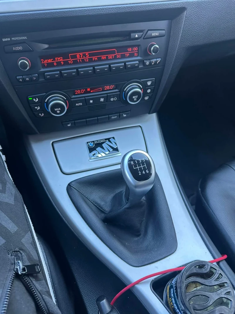 BMW 320 2.0i, снимка 9 - Автомобили и джипове - 53141358