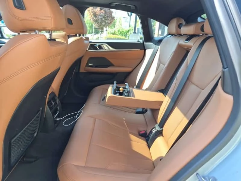 BMW i4 * eDrive40 * Head Up *  CARFAX * , снимка 10 - Автомобили и джипове - 55693044