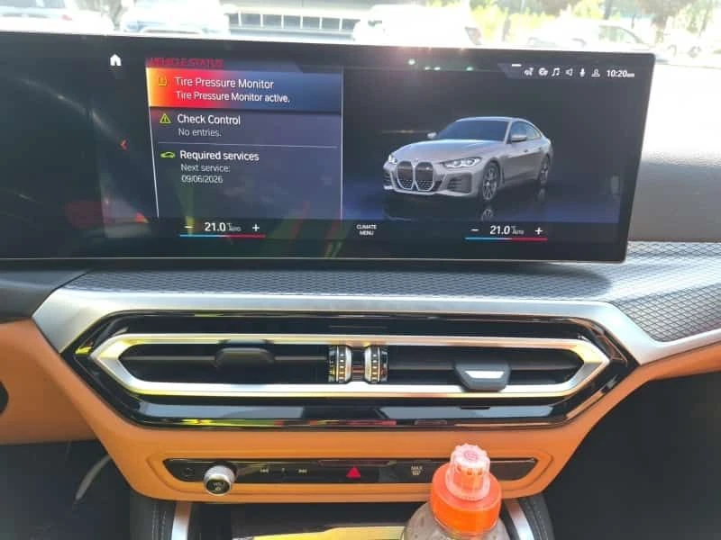 BMW i4 * eDrive40 * Head Up *  CARFAX * , снимка 7 - Автомобили и джипове - 55693044