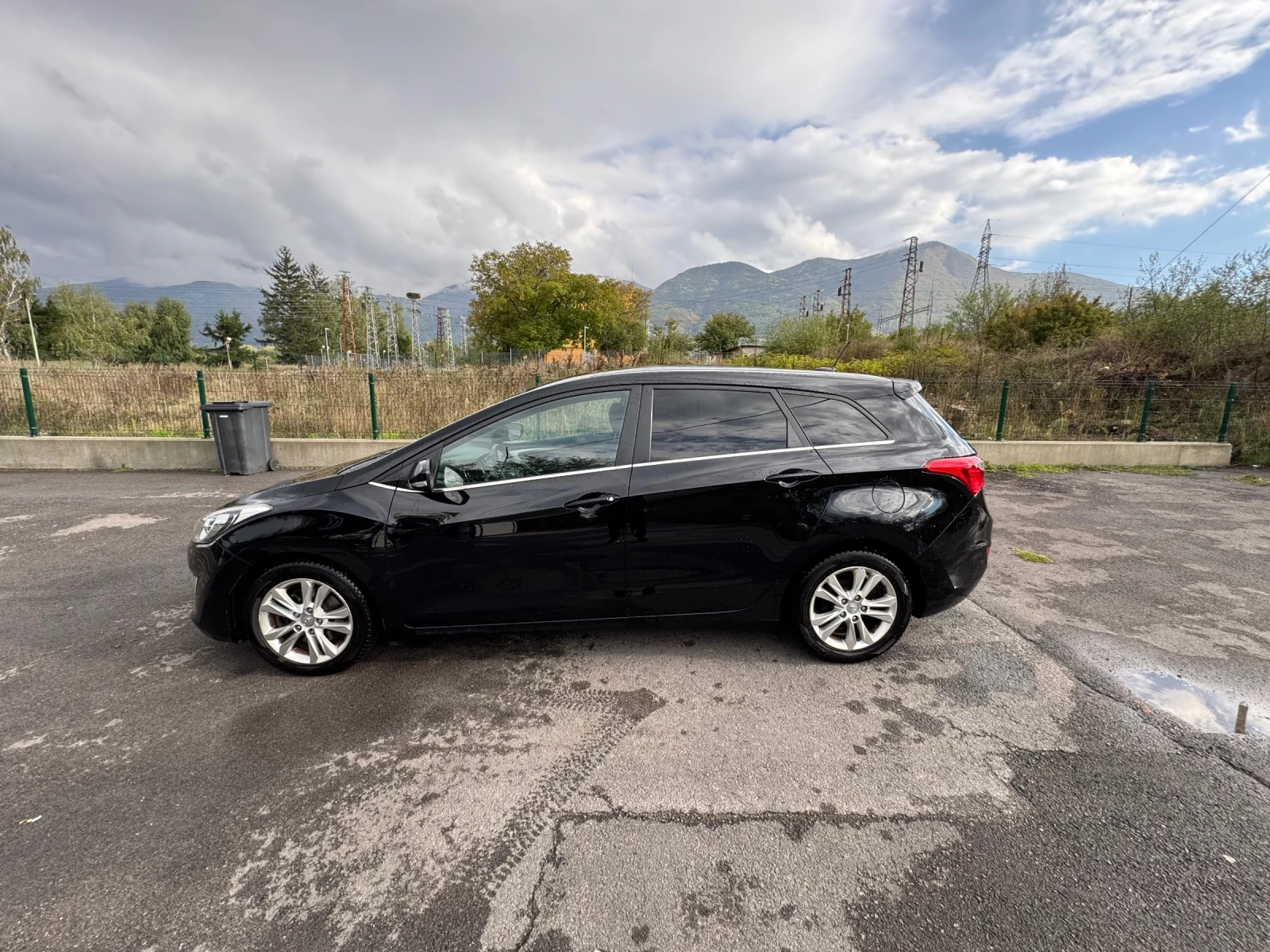 Hyundai I30 1.6 CRDI. АВТОМАТИК - изображение 3