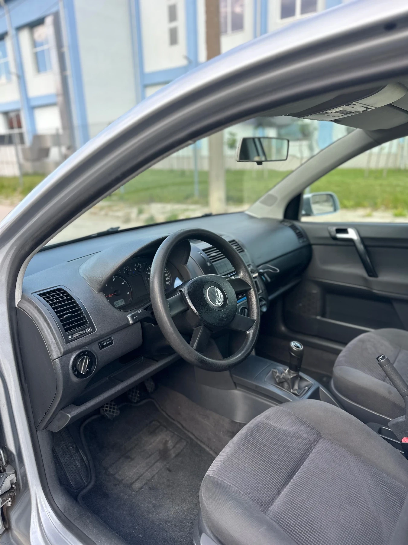 VW Polo Продава се Vw polo 1.4tdi с работещ климатик  - изображение 5