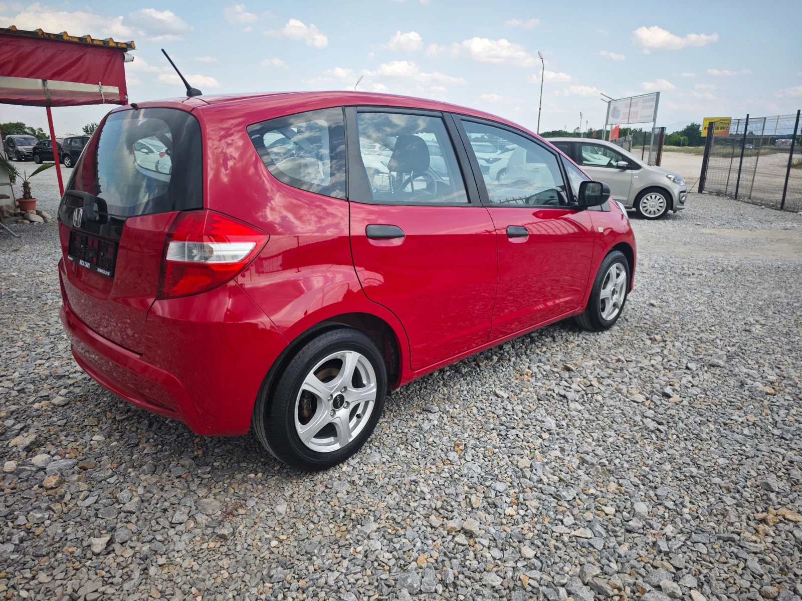 Honda Jazz 1.2i 90к.с - изображение 4