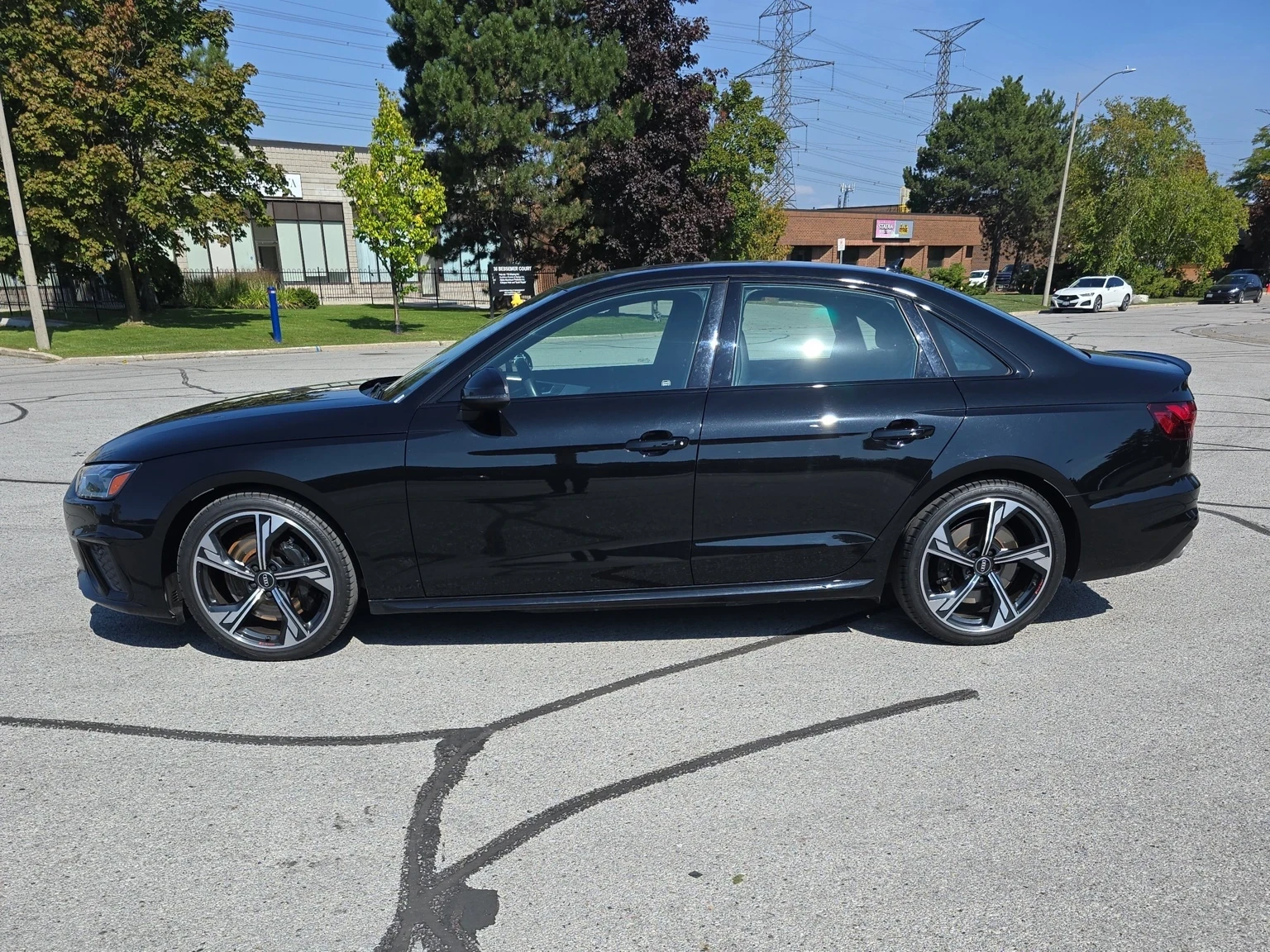 Audi S4 PREMIUM 3.0TFSI * *  CARFAX * * АВТО КРЕДИТ * *  - изображение 2