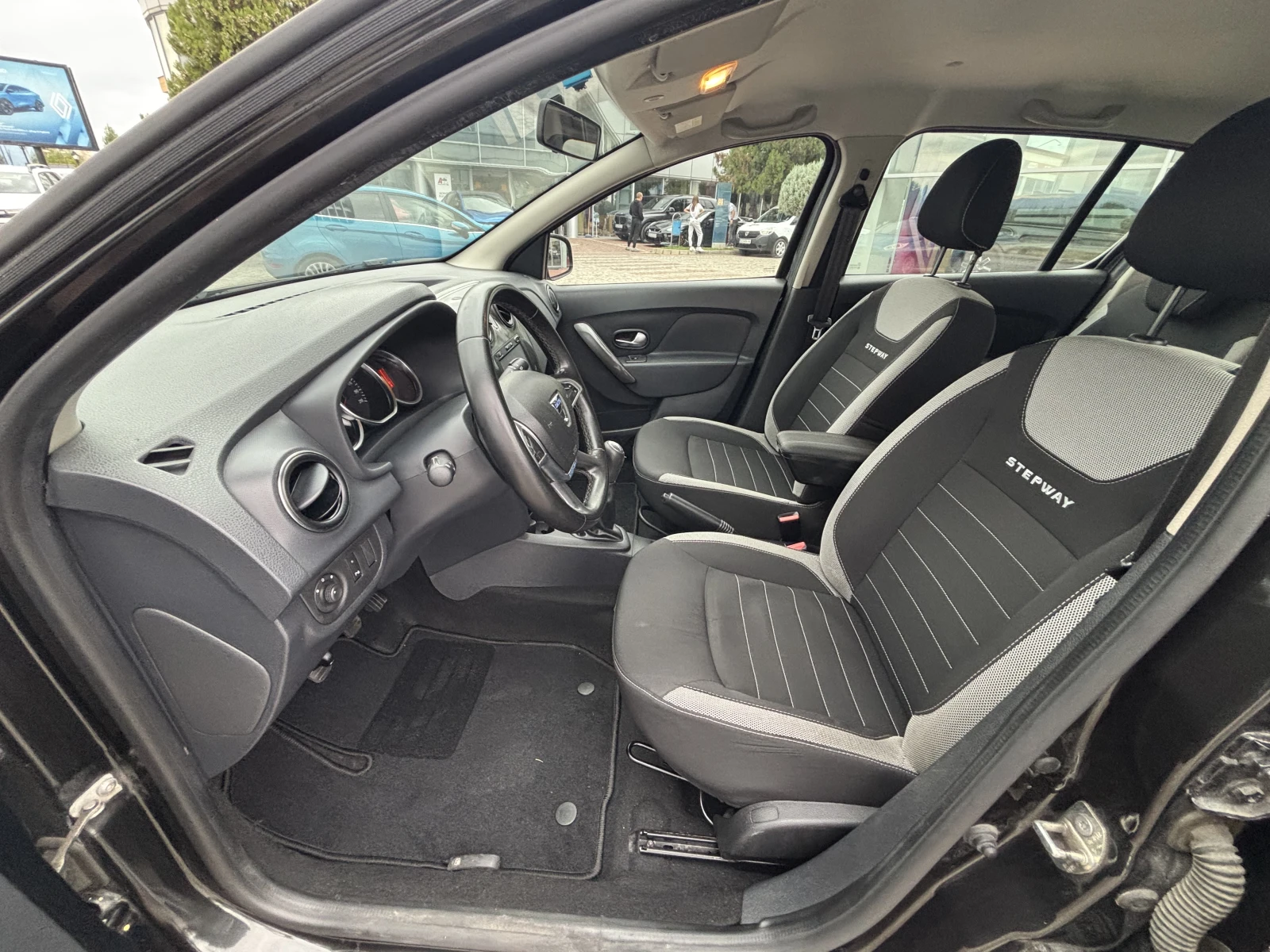 Dacia Sandero Stepway Blue dCi 95 �.�. ����� Stop & Start BVM5 | Mobile.bg � ����������� 15