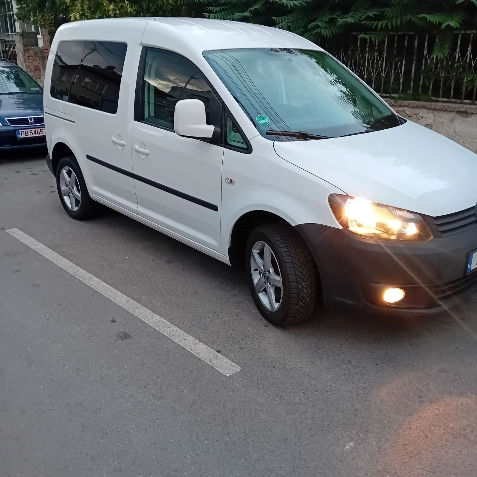 VW Caddy 2.0 ��� 140 ��.5 �����  | Mobile.bg � ����������� 1