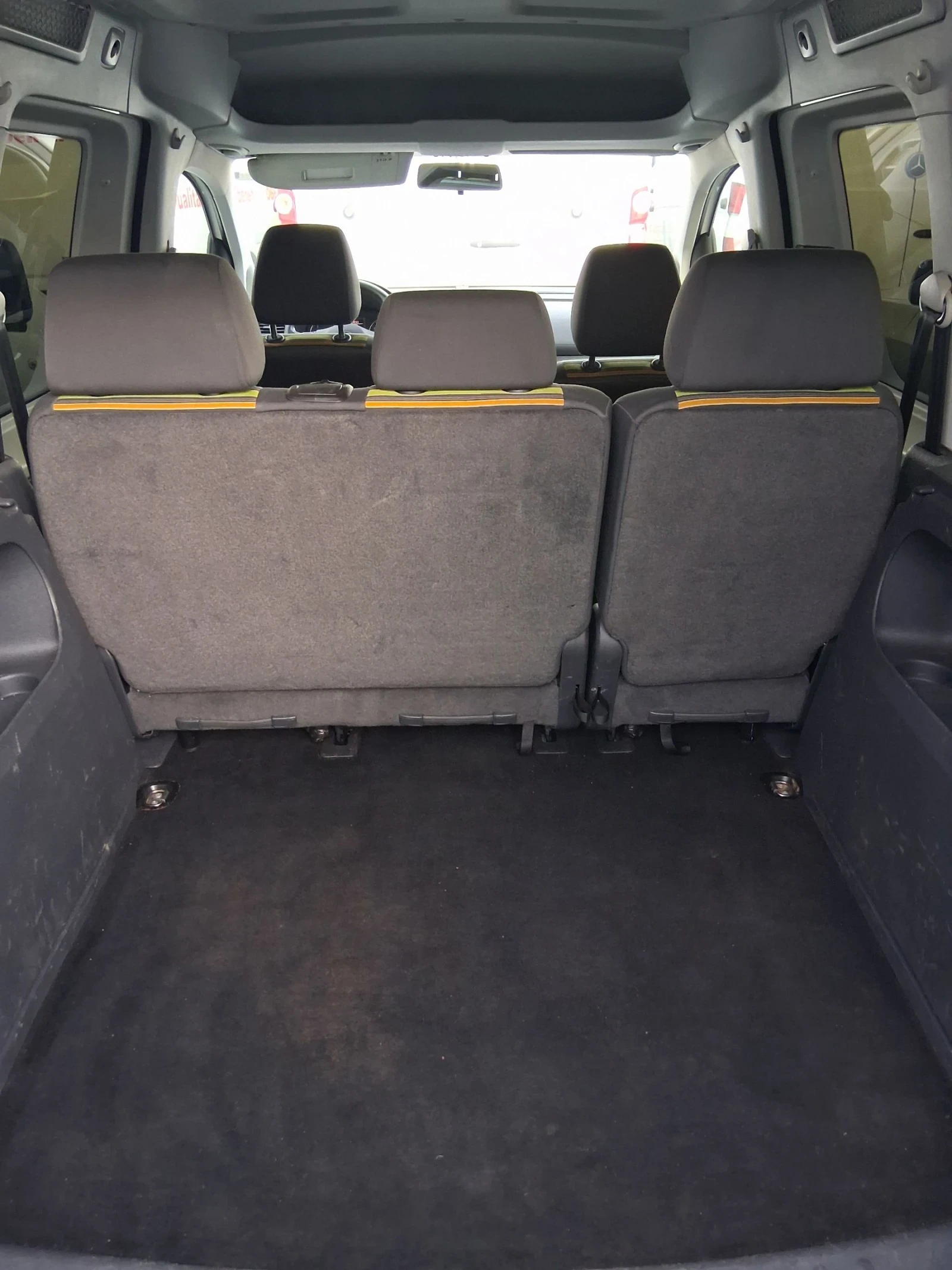 VW Caddy 2.0 ��� 140 ��.5 �����  | Mobile.bg � ����������� 12