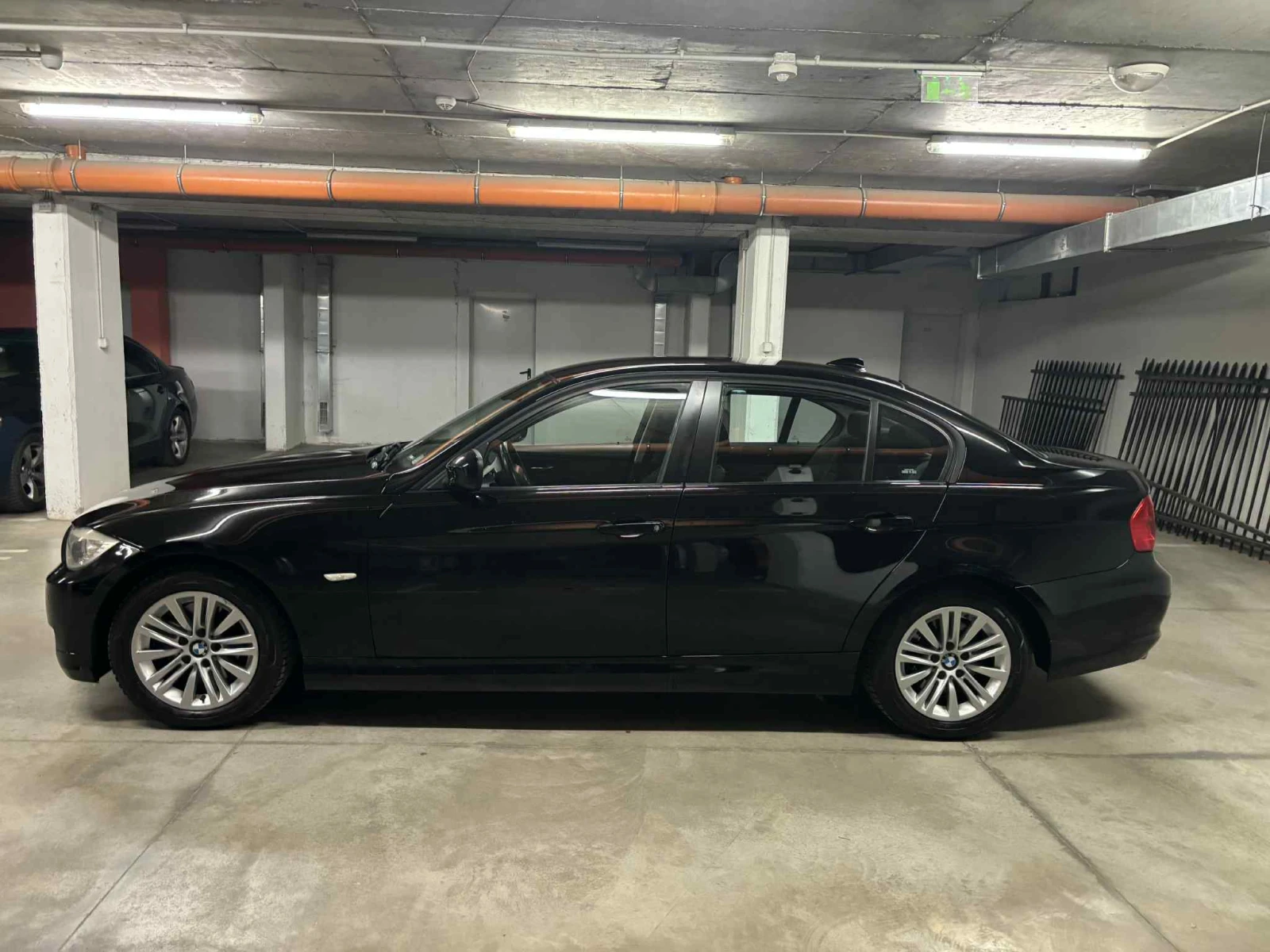 BMW 320 E90 - изображение 2