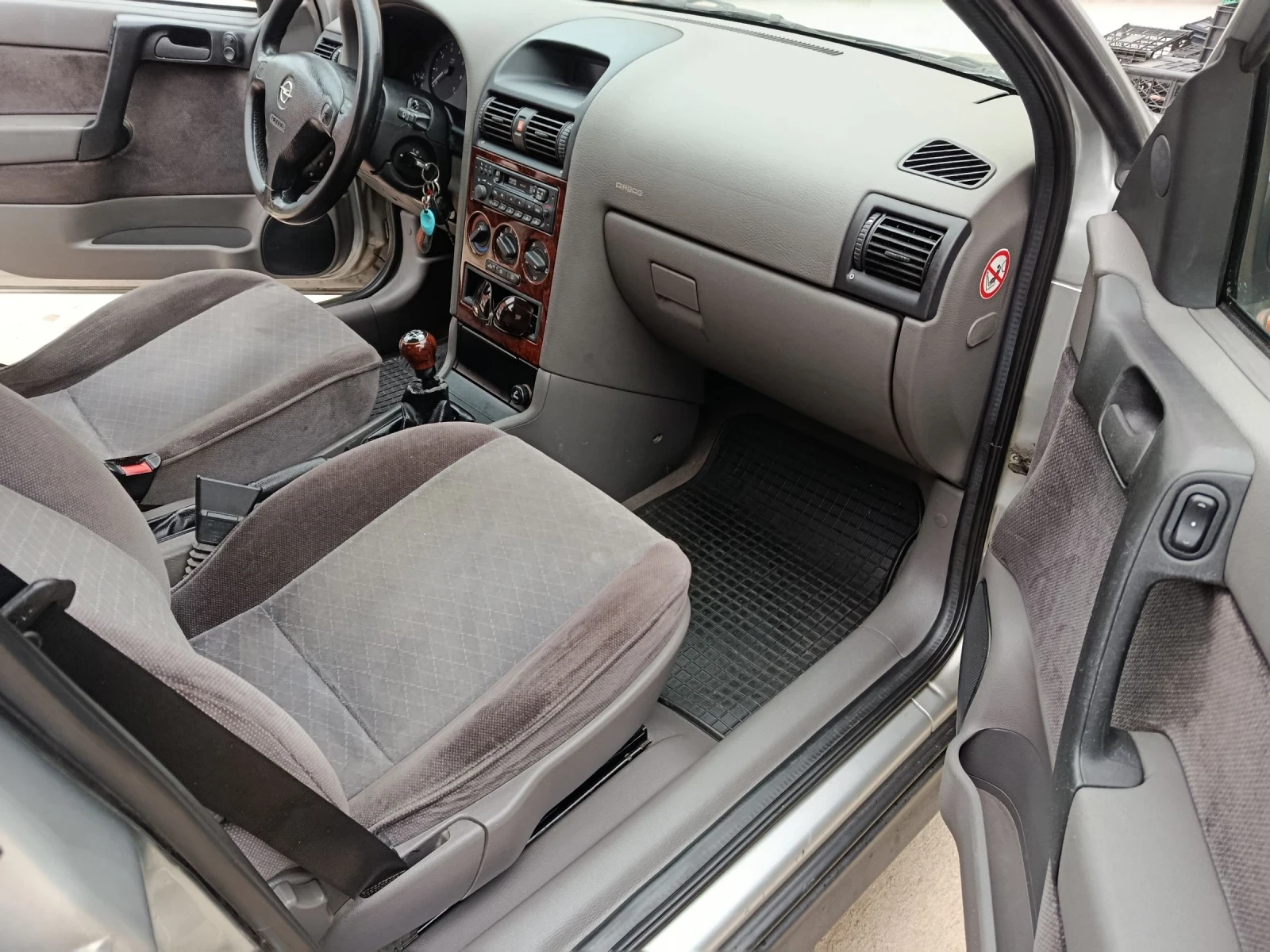 Opel Astra 1.6 ������ 16V 101k | Mobile.bg � ����������� 12