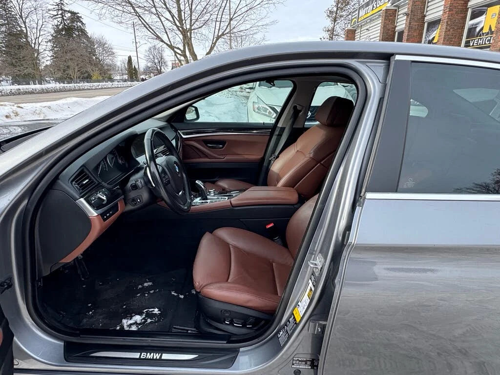 BMW 535 i X-DRIVE* LIMITED* KEYLESS АвтоКредит(ЦЕНА ДО БГ), снимка 7 - Автомобили и джипове - 53758005