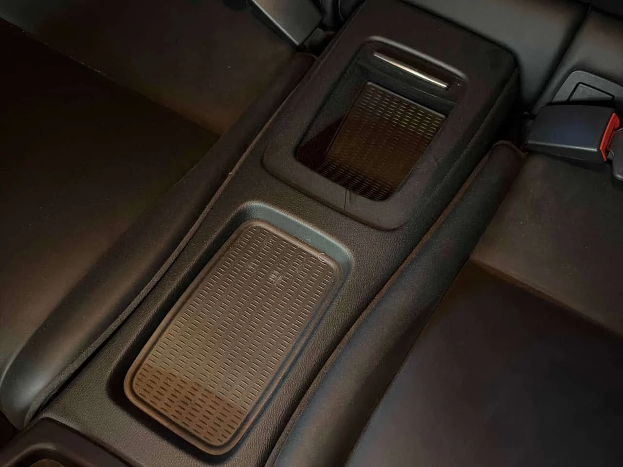 BMW M3  2dr Cpe / CARFAX / 9 RPM ! / V8 , снимка 12 - Автомобили и джипове - 53854158