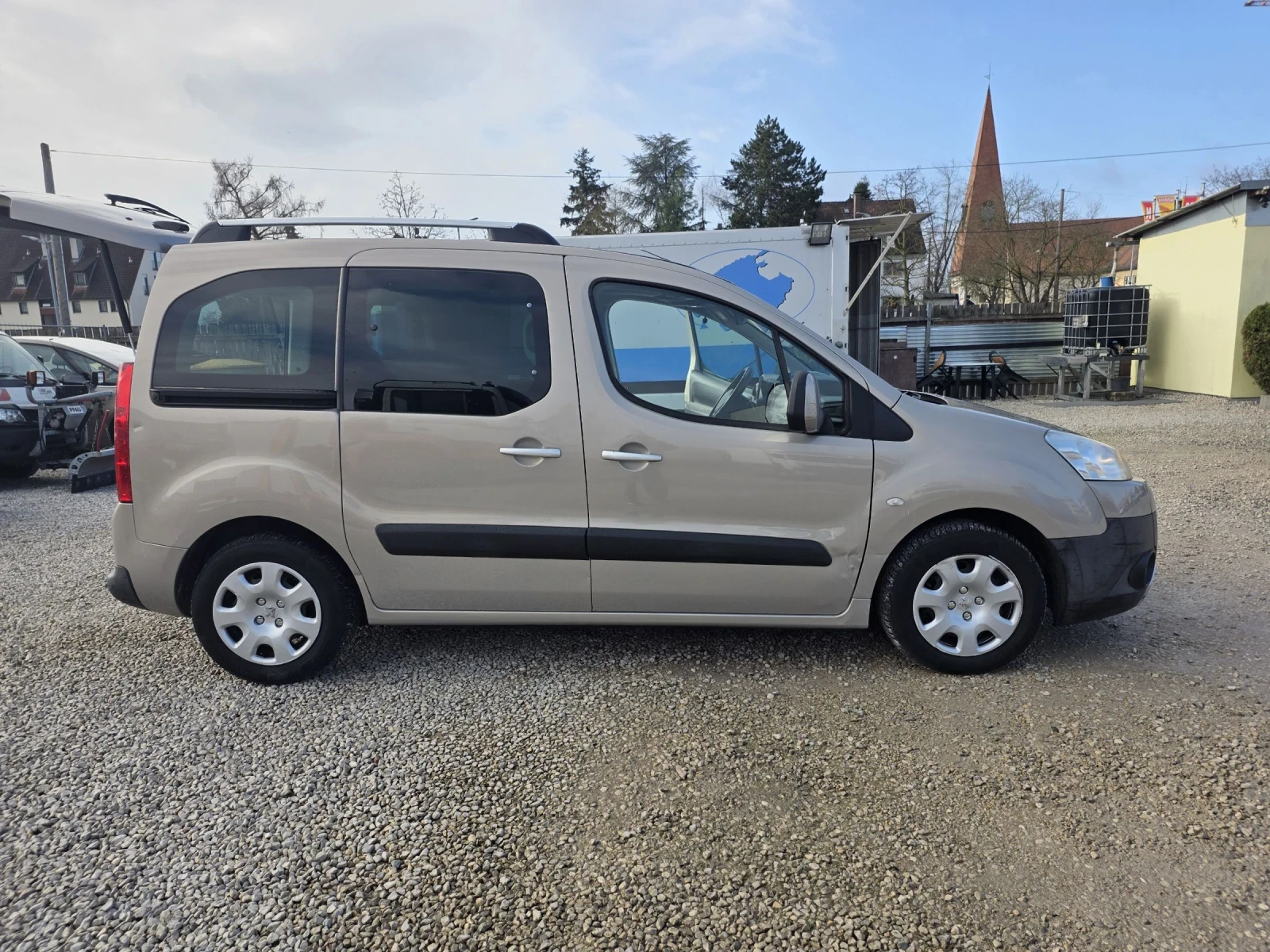 Peugeot Partner Tepee, снимка 7 - Автомобили и джипове - 53873239