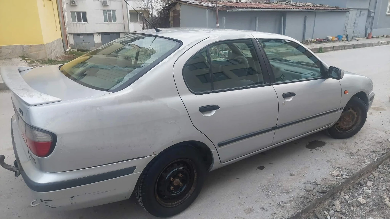 Nissan Primera, снимка 4 - Автомобили и джипове - 53917413