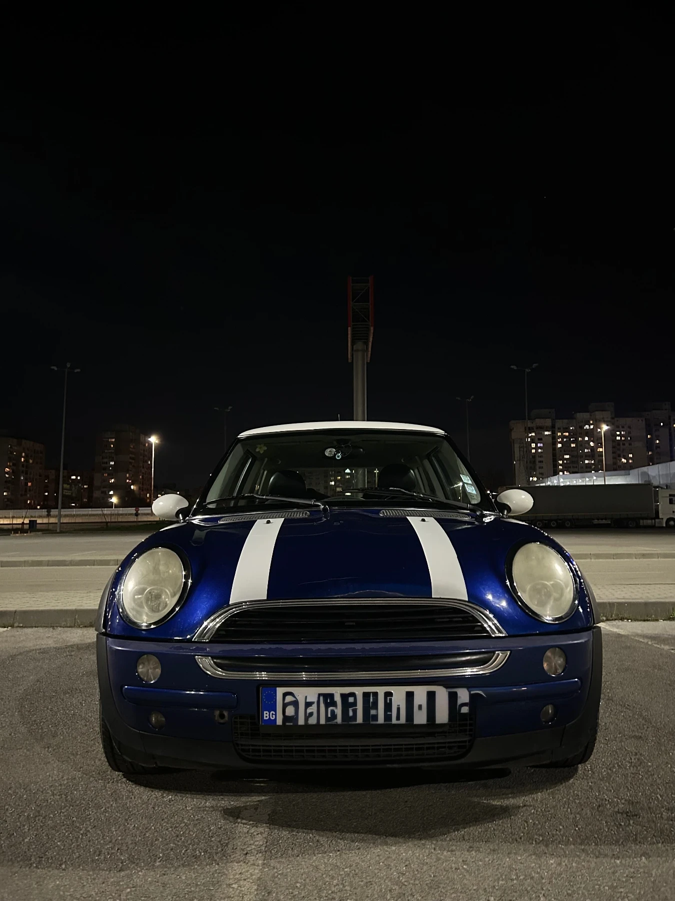 Mini One, снимка 2 - Автомобили и джипове - 54248771