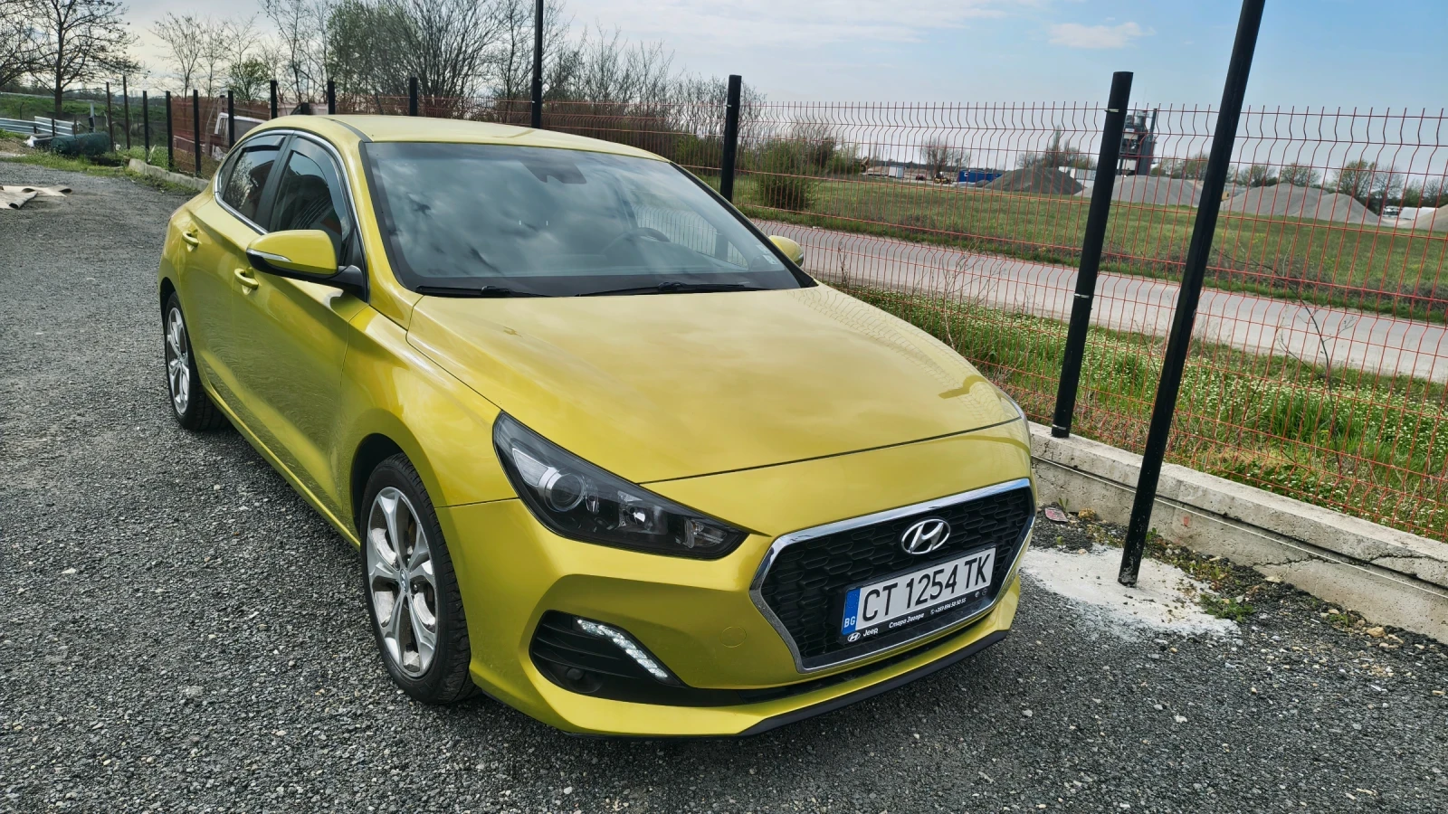 Hyundai I30 Fastback , снимка 2 - Автомобили и джипове - 54271766