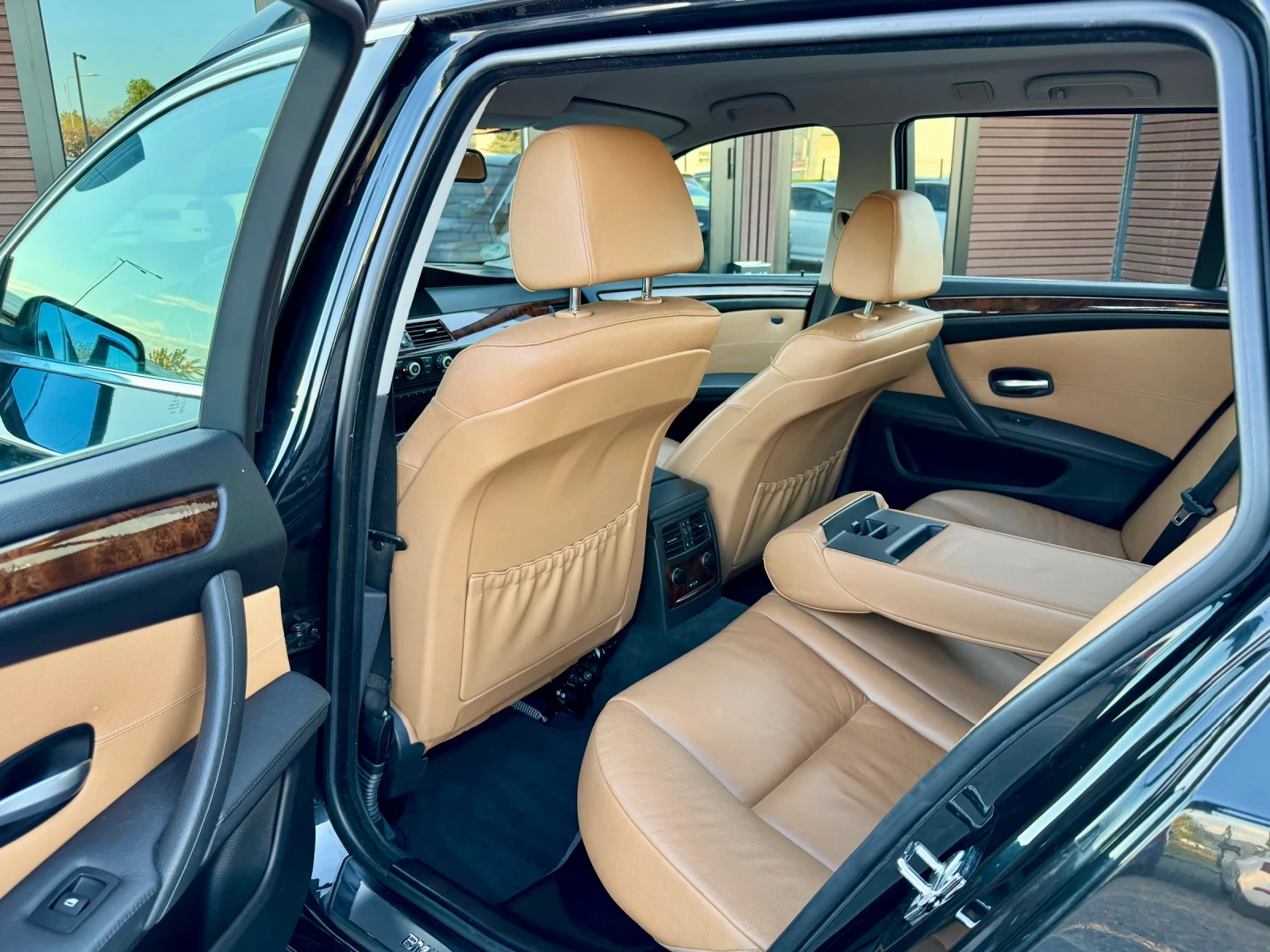 BMW 530 525D Dynamic Xenon* Navi* �������* ������ | Mobile.bg � ����������� 9