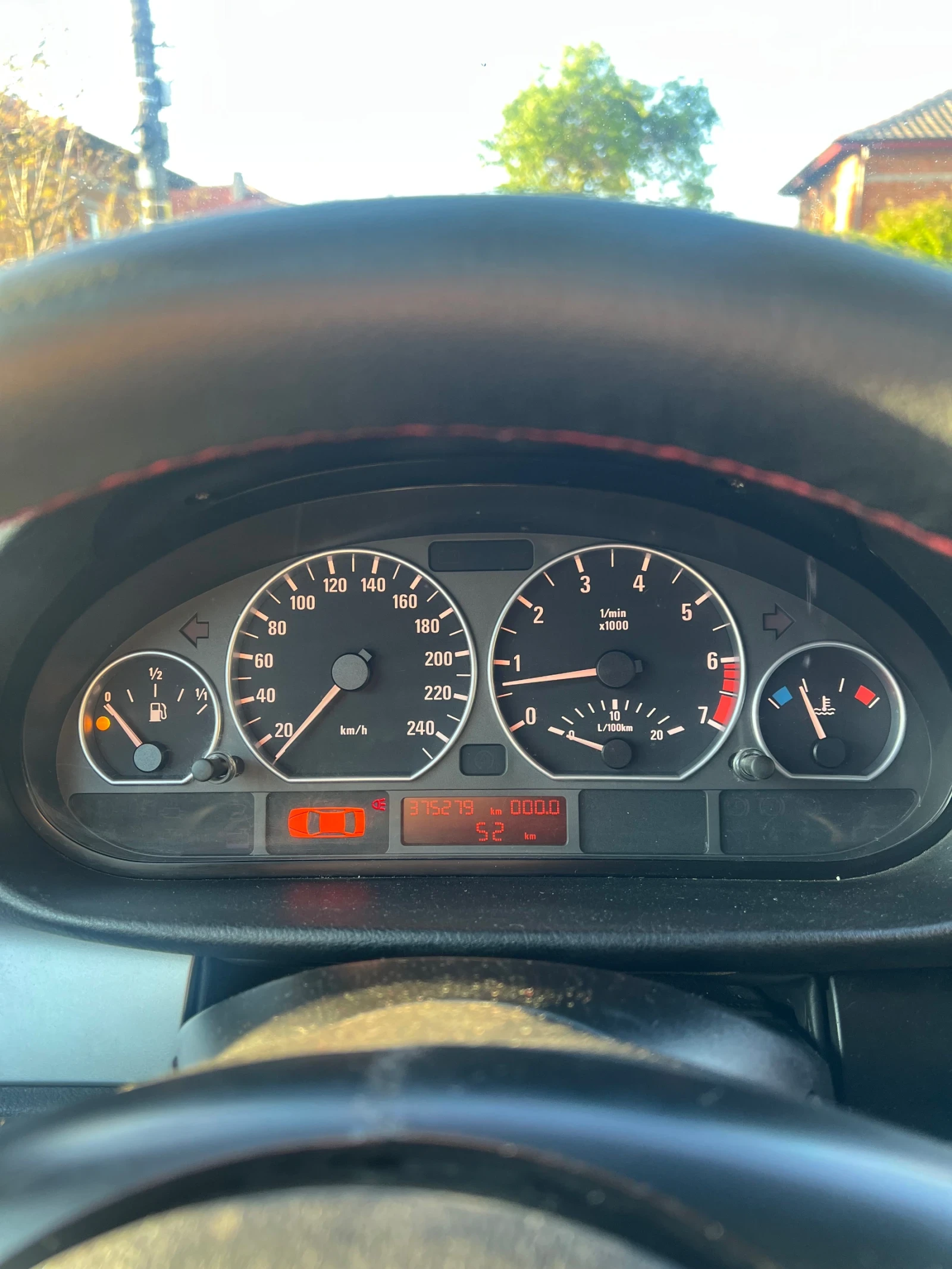 BMW 330, снимка 3 - Автомобили и джипове - 54578729