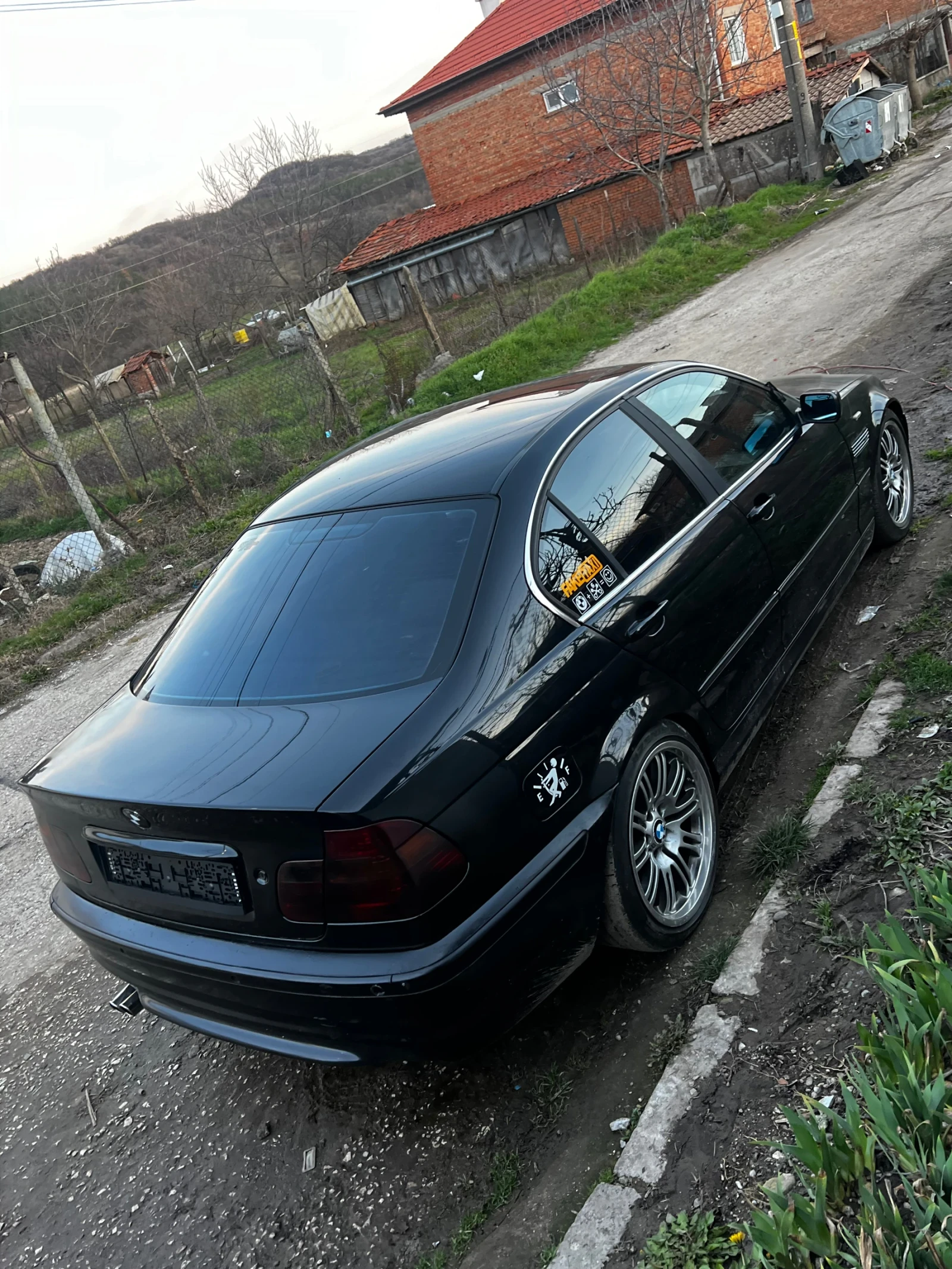 BMW 330, снимка 12 - Автомобили и джипове - 54578729