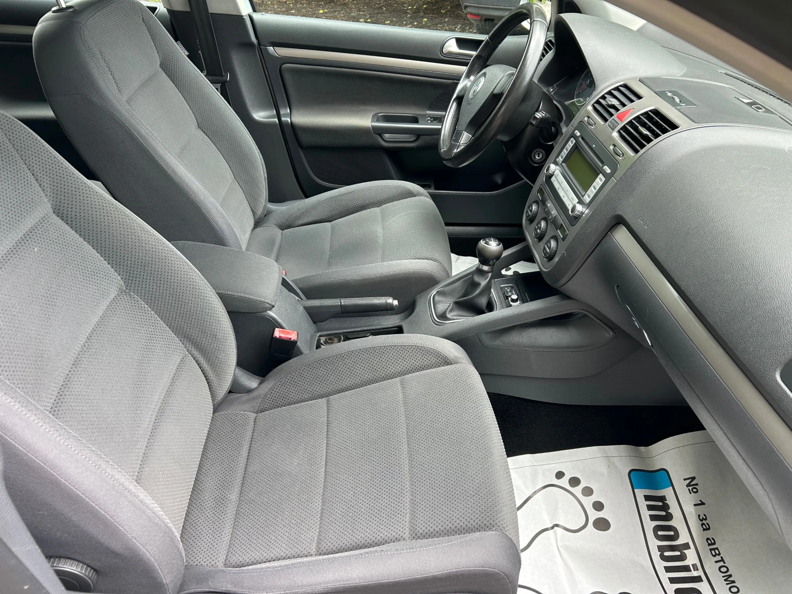VW Golf 1.6 i ГАЗ/ИТАЛИЯ/АВТОПИЛОТ/КЛИМАТРОНИК, снимка 10 - Автомобили и джипове - 54655216