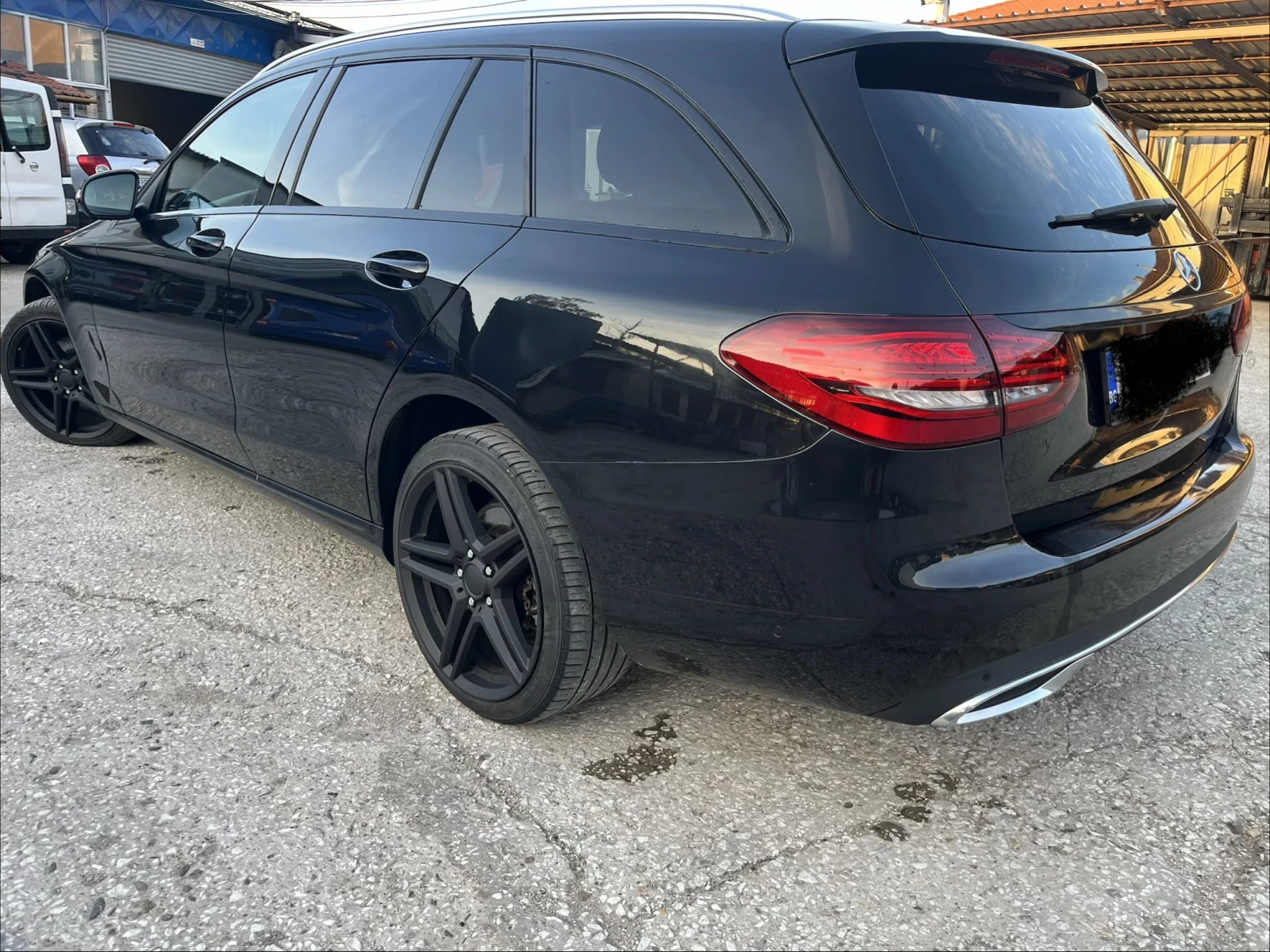 Mercedes-Benz C 220 FACELIFT 9g TRONIC MULTIBEAM AVANTGARDE  , снимка 3 - Автомобили и джипове - 54672471