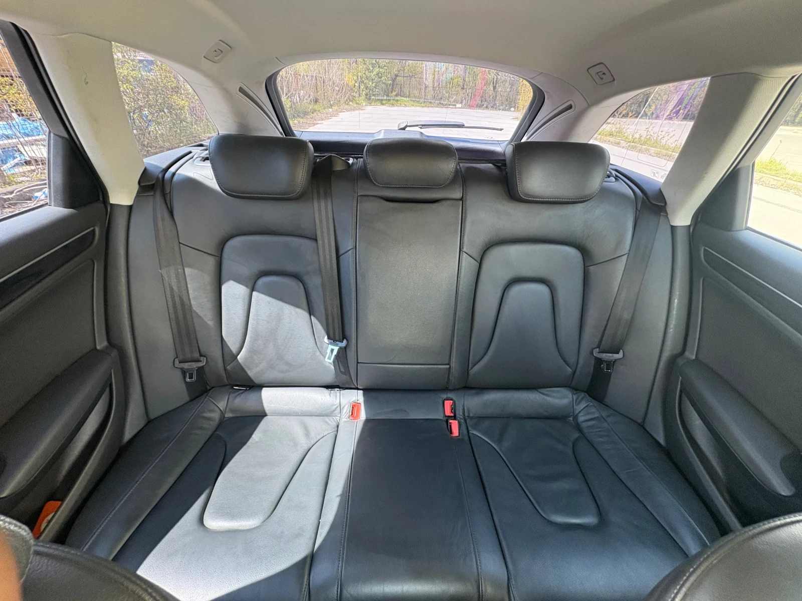 Audi A4 2.0 автомат, снимка 7 - Автомобили и джипове - 54802127