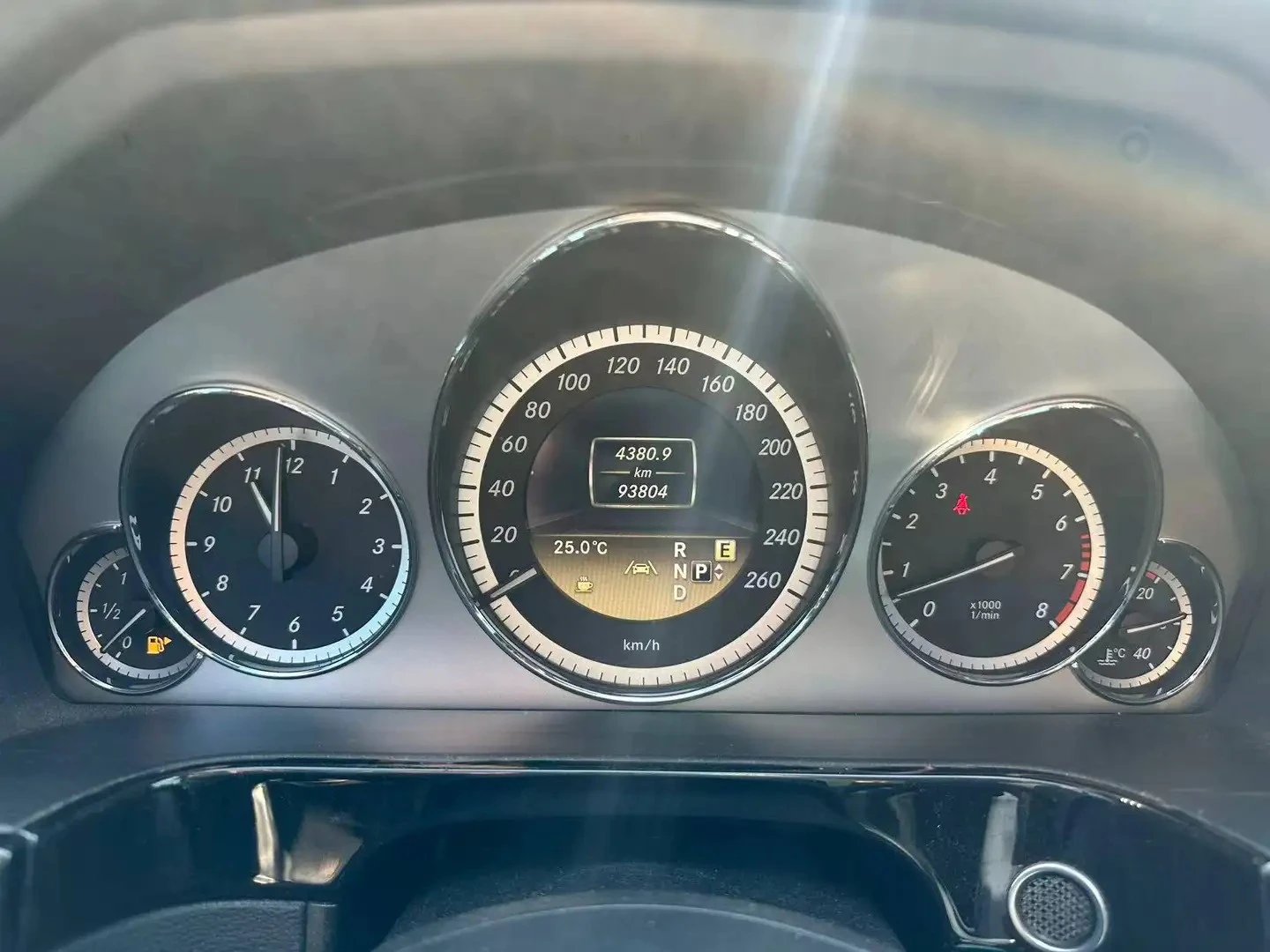 Mercedes-Benz E 500 E550 V8 AMG 4matic Fully Loaded, снимка 15 - Автомобили и джипове - 55298431