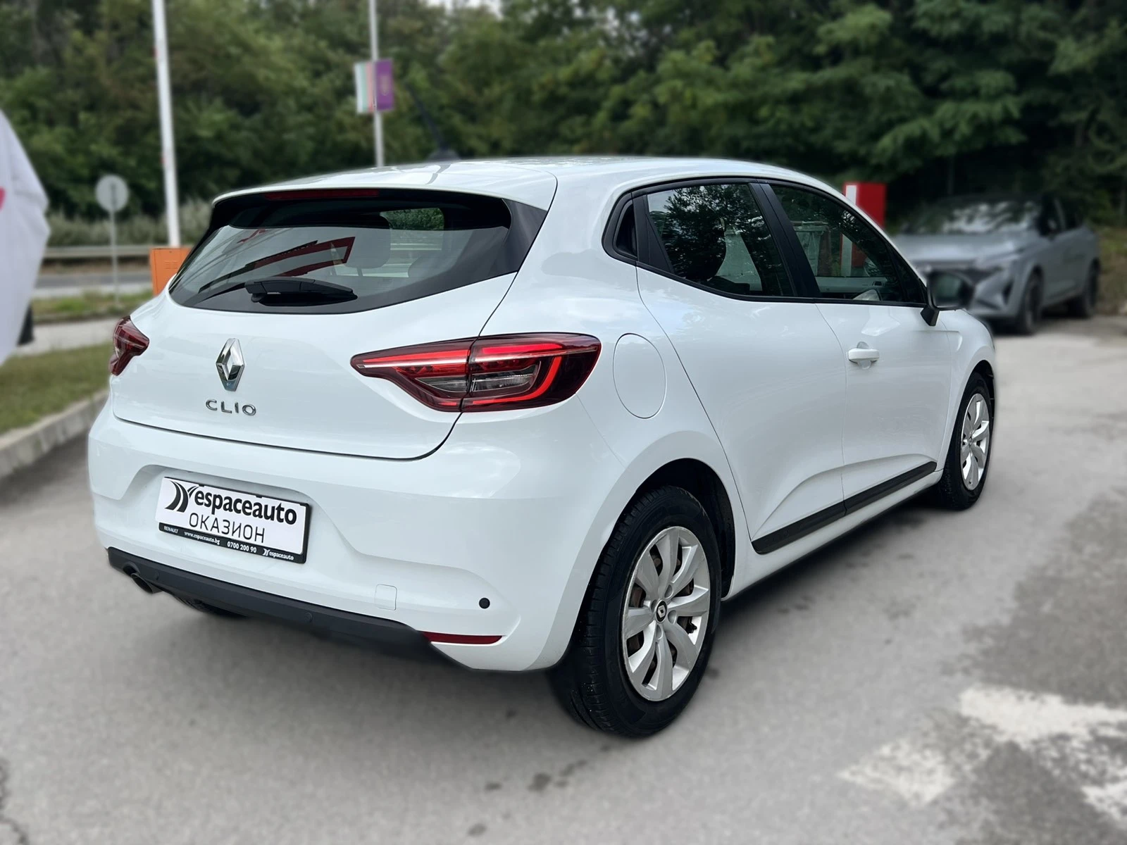 Renault Clio V 1.0 TCe / 90 к.с., снимка 4 - Автомобили и джипове - 55411597