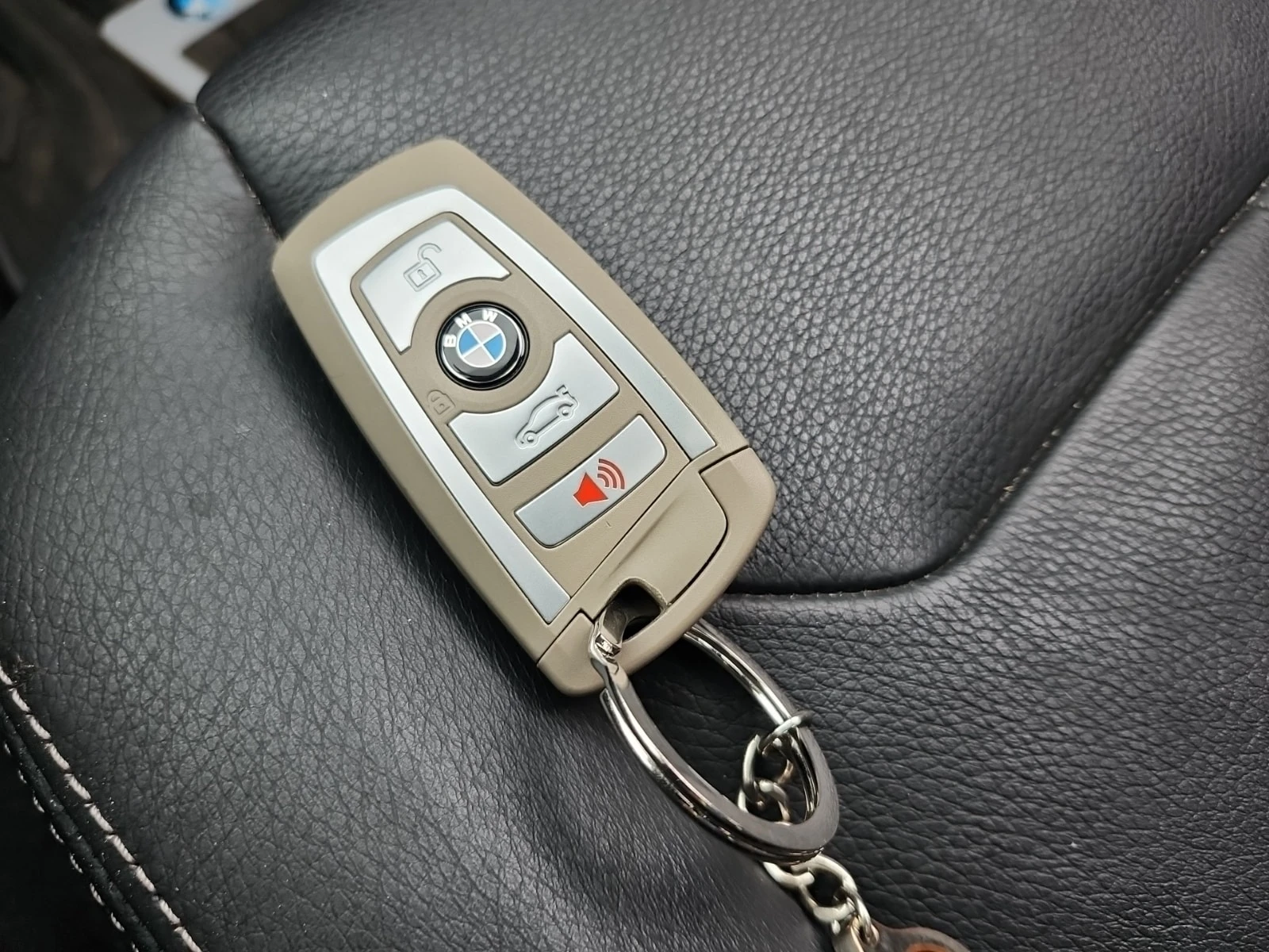 BMW 328 * 4dr Sdn Awd 328i Xdrive* CARFAX* АВТОКРЕДИТ* , снимка 8 - Автомобили и джипове - 55832184