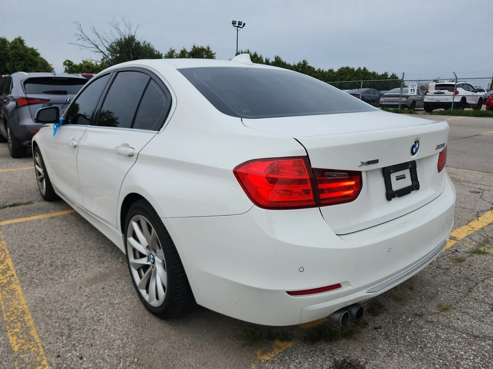 BMW 328 * 4dr Sdn Awd 328i Xdrive* CARFAX* АВТОКРЕДИТ* , снимка 6 - Автомобили и джипове - 55832184