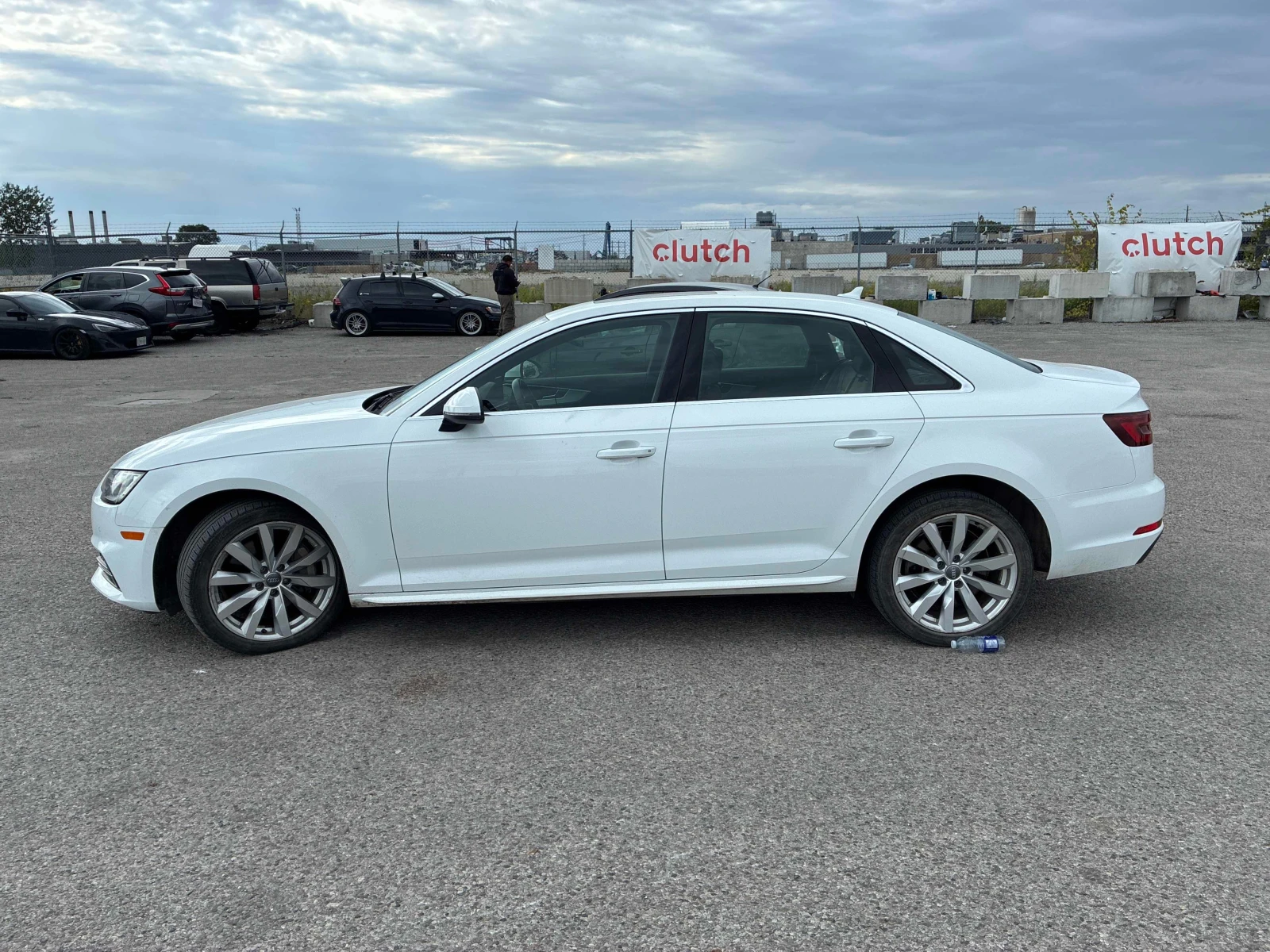 Audi A4 * 2.0 TFSI quattro S tronic * CARFAX * , снимка 15 - Автомобили и джипове - 56093181