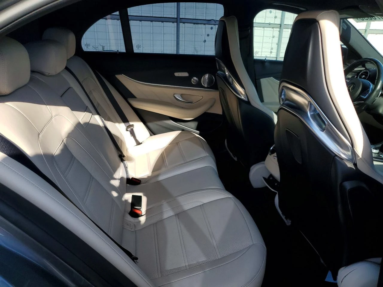 Mercedes-Benz E 63 AMG 4.0l -S | Mobile.bg � ����������� 10