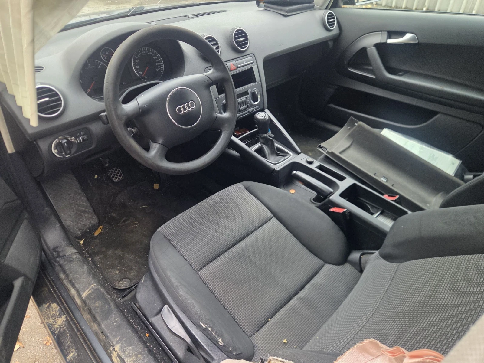 Audi A3 1.9 TDI 105к.с., снимка 11 - Автомобили и джипове - 56662273