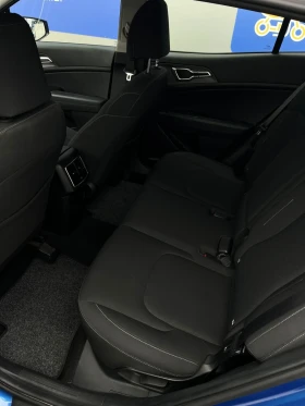 Kia Sportage 1.6i 1 собственик, Лизингова (23 500лв остатъчни), снимка 11