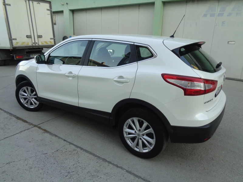 Nissan Qashqai 1.5dCI-ЛИЗИНГ, снимка 3 - Автомобили и джипове - 47813617