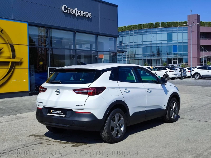 Opel Grandland X Edition Plug-in-Hybrid 1.6 (225HP) AT8, снимка 8 - Автомобили и джипове - 48126707