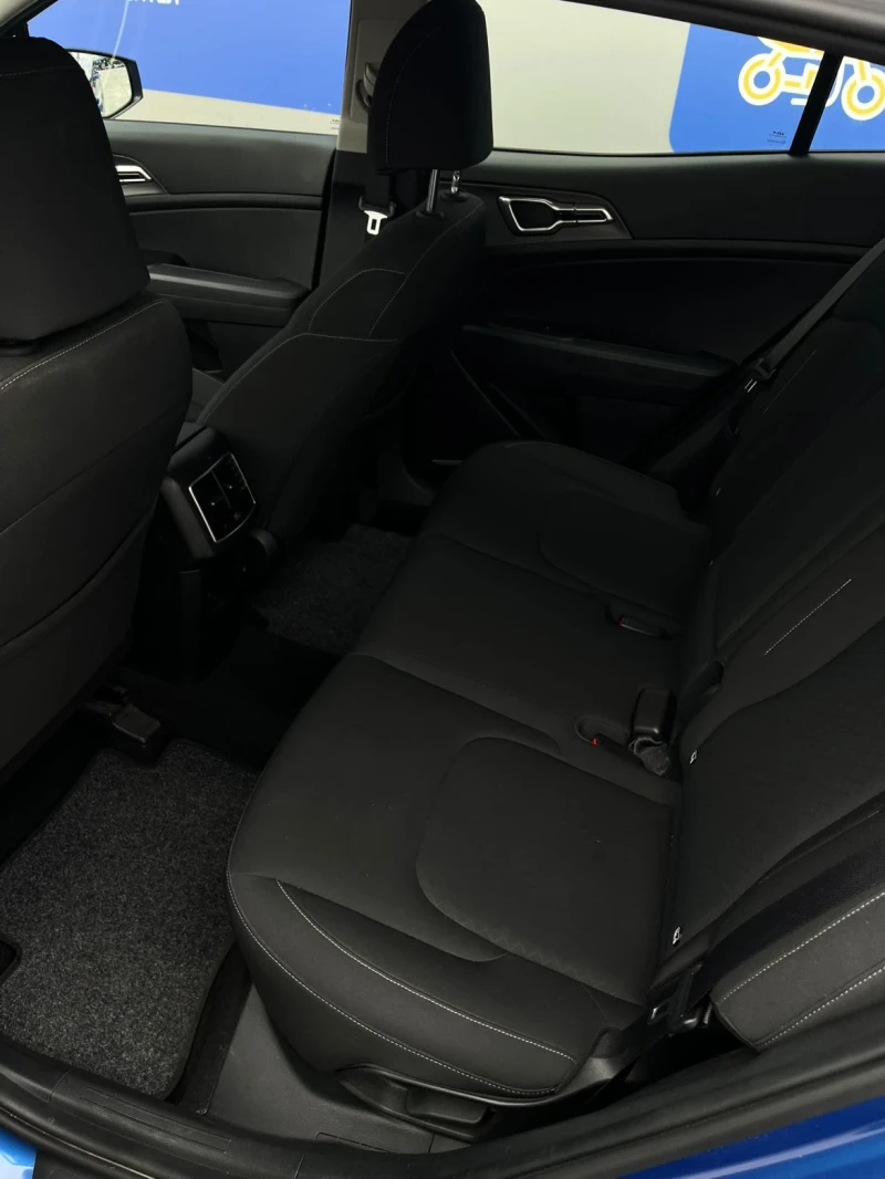 Kia Sportage 1.6i 1 собственик, Лизингова (23 500лв остатъчни), снимка 11 - Автомобили и джипове - 52773452
