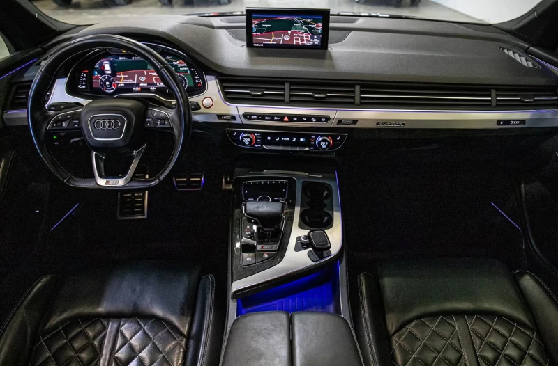Audi SQ7 4.0TDI/435HP/7S/PANO/MATRIX/BOSE/360/HUD/MEMO/796g, снимка 9 - Автомобили и джипове - 53523161