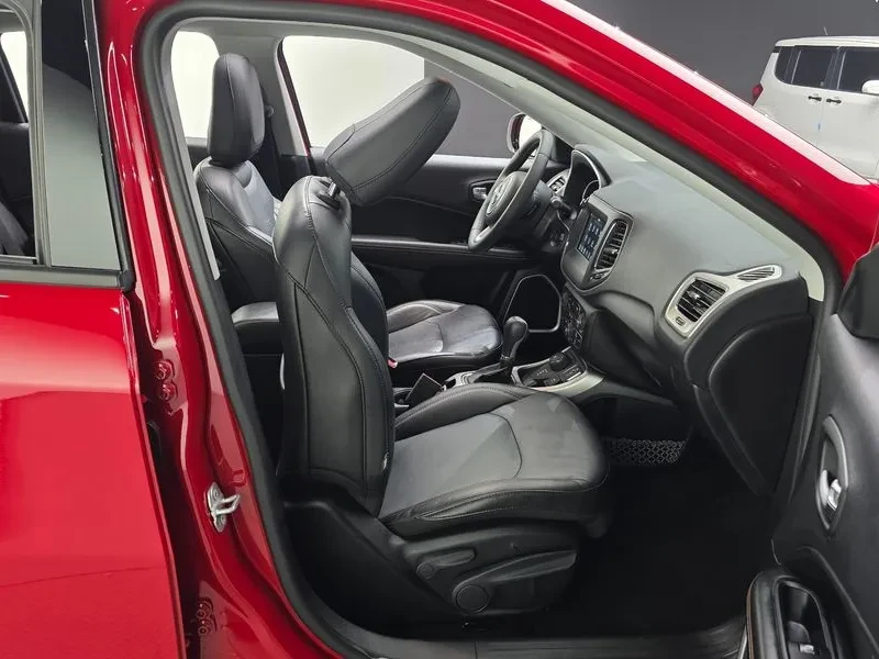 Jeep Compass | Mobile.bg � ����������� 12