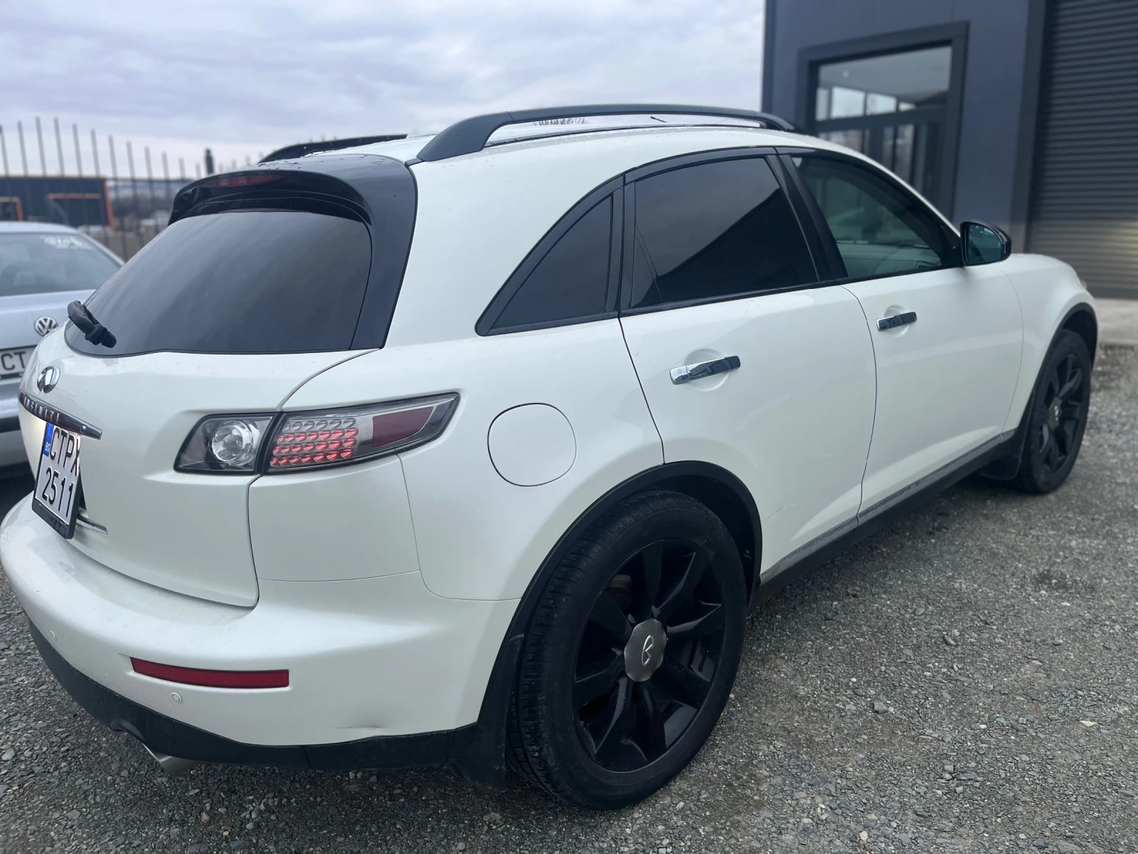 Infiniti Fx 35 3.5 280к.с. ГАЗ - изображение 5