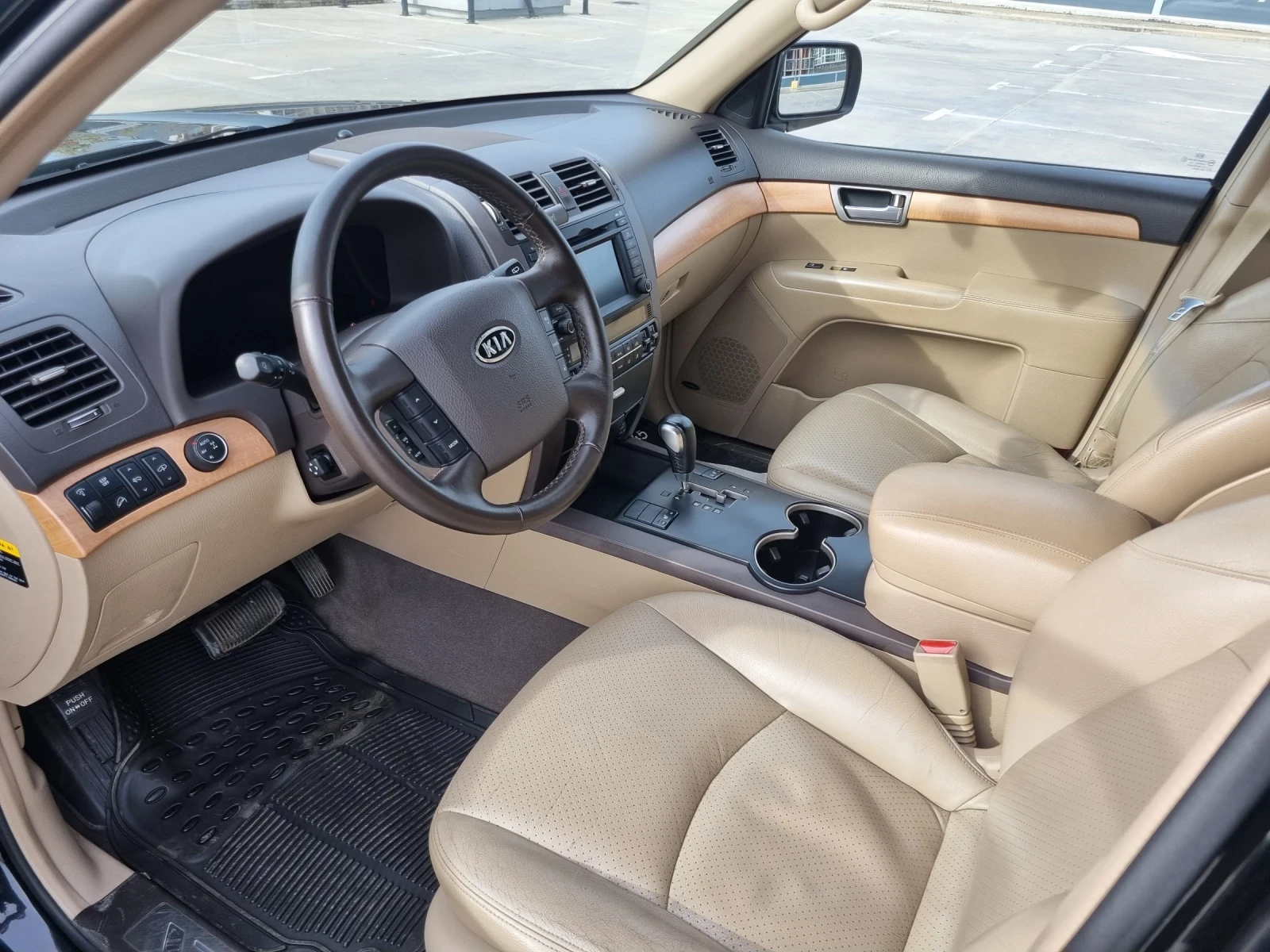 Kia Mohave 3.8 V6 с Газ - изображение 9