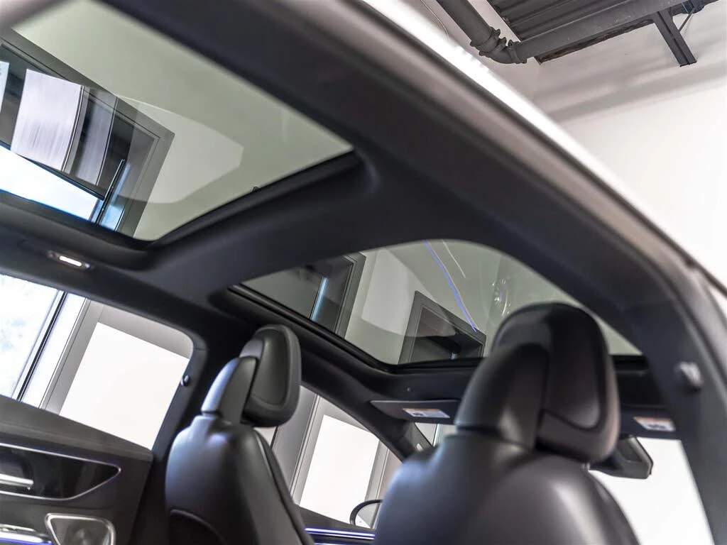 Mercedes-Benz EQE ПАМЕТ* ПАНОРАМА* СЛЕДЕНЕ НА ЛЕНТИ* BURMESTER* 360 - изображение 7