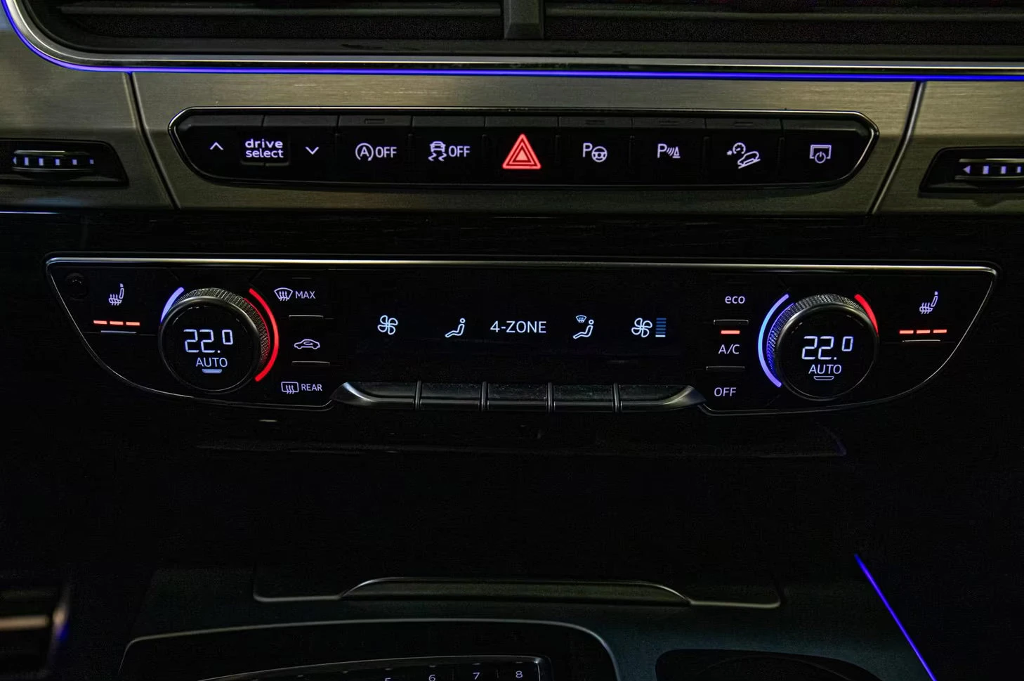 Audi SQ7 4.0TDI/435HP/7S/PANO/MATRIX/BOSE/360/HUD/MEMO/796g | Mobile.bg � ����������� 12