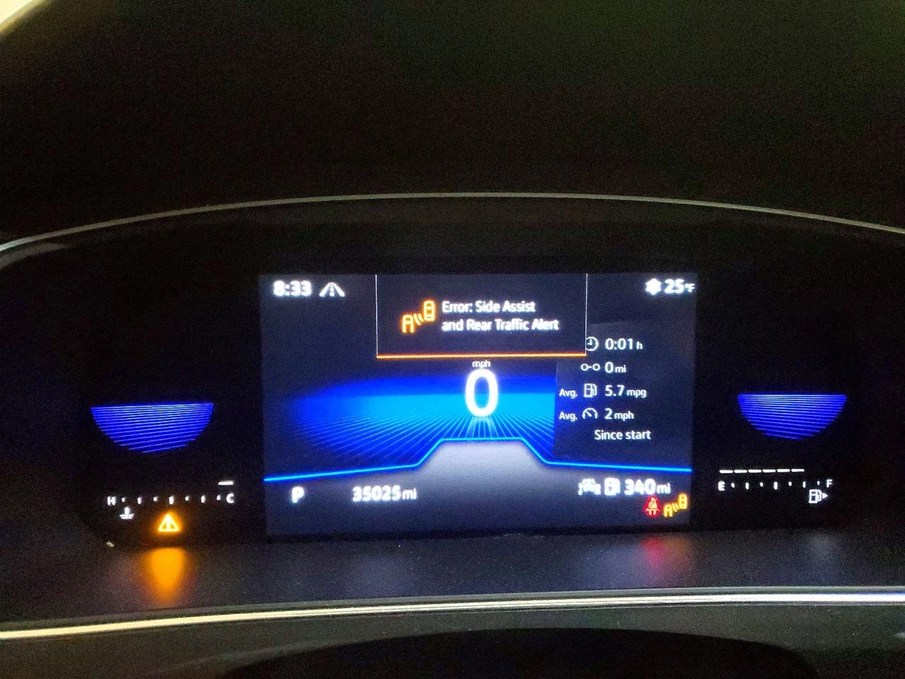 VW Tiguan SE R-Line Black 4x4* PANORAMA* KEYLESS* ПОДГРЕВ*  - изображение 9