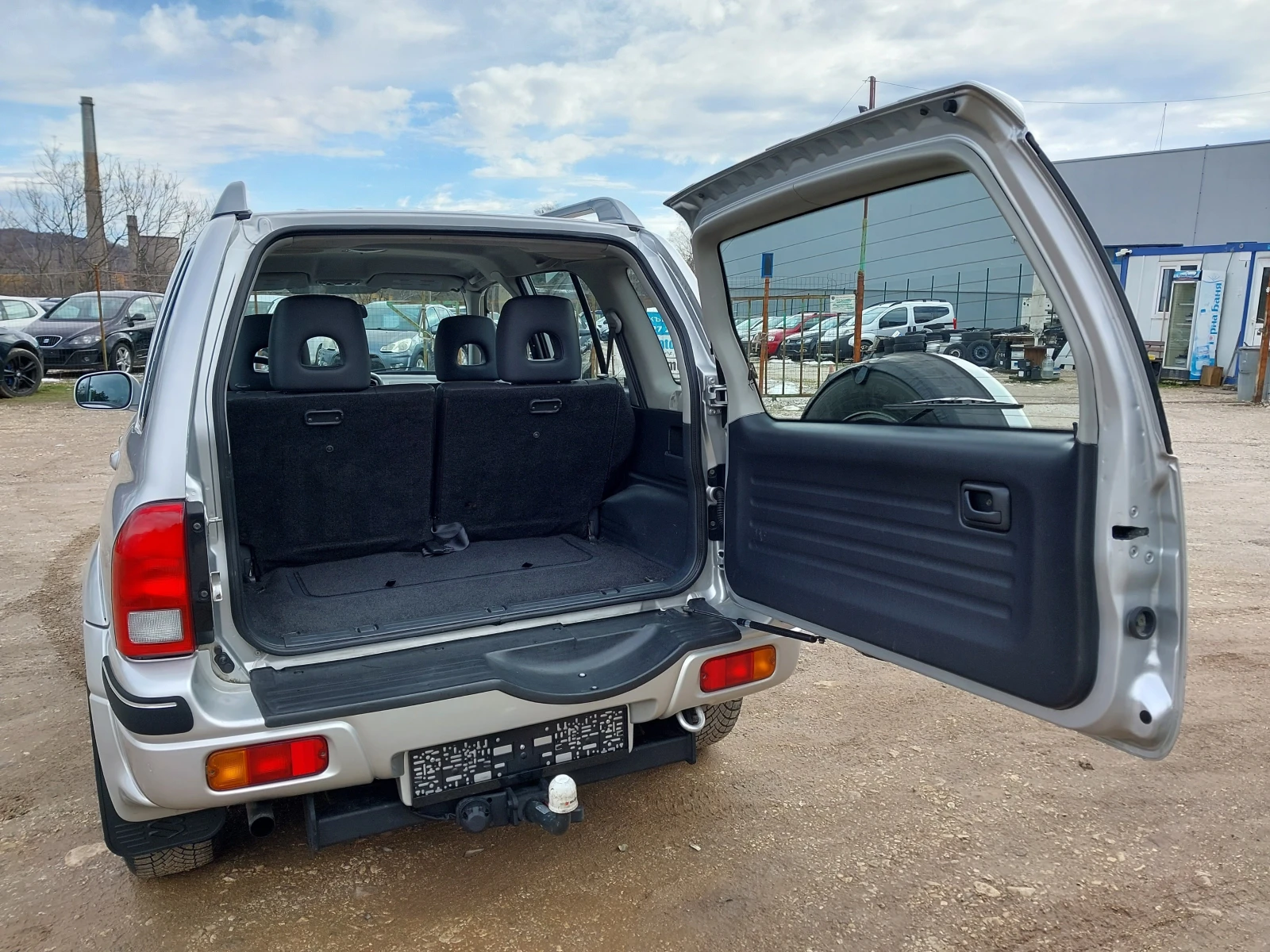 Suzuki Grand vitara 2.0 HDI- 109кс.Климатроник - изображение 8