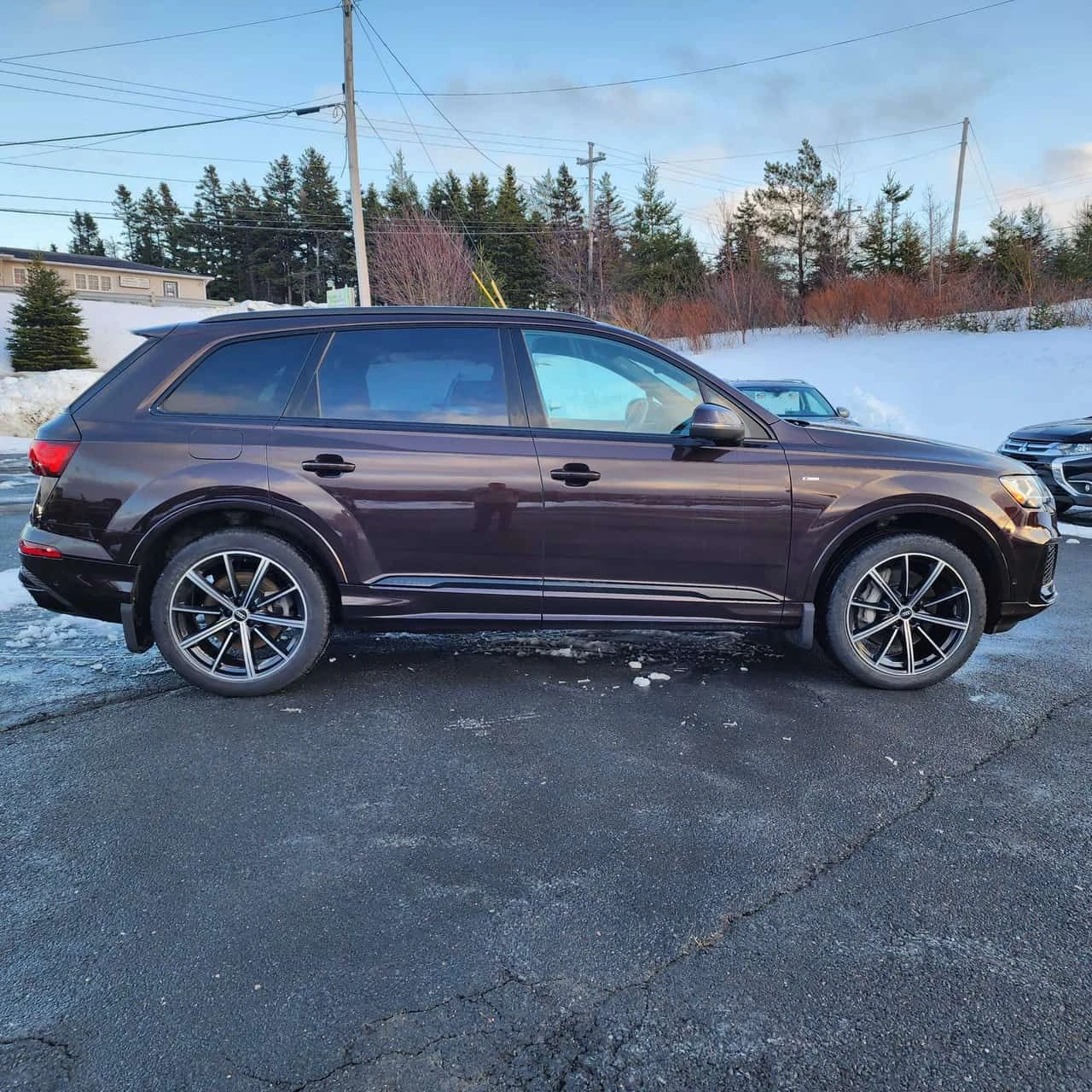 Audi Q7 Progressiv  CARFAX, снимка 3 - Автомобили и джипове - 53977607