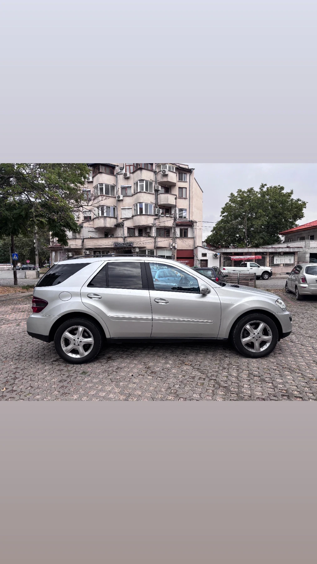 Mercedes-Benz ML 320, снимка 2 - Автомобили и джипове - 54085775