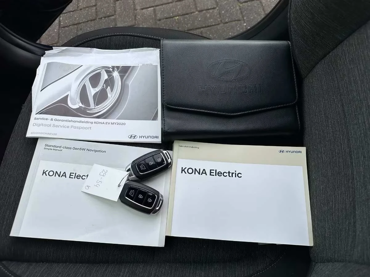 Hyundai Kona EV 39KW/h 35000km.SOH 100%, KAMERA, NAVI, снимка 11 - Автомобили и джипове - 54445113