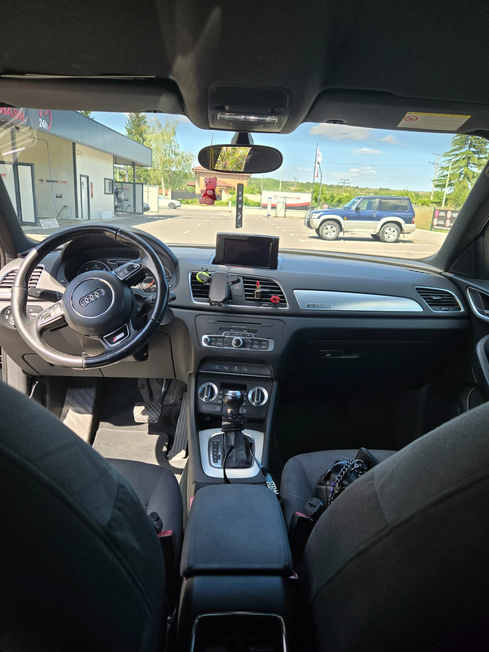 Audi Q3 2.0TDI QUATRO, снимка 8 - Автомобили и джипове - 55236805